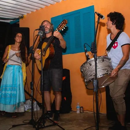 Sintonia Surf Hostel E Bar-3